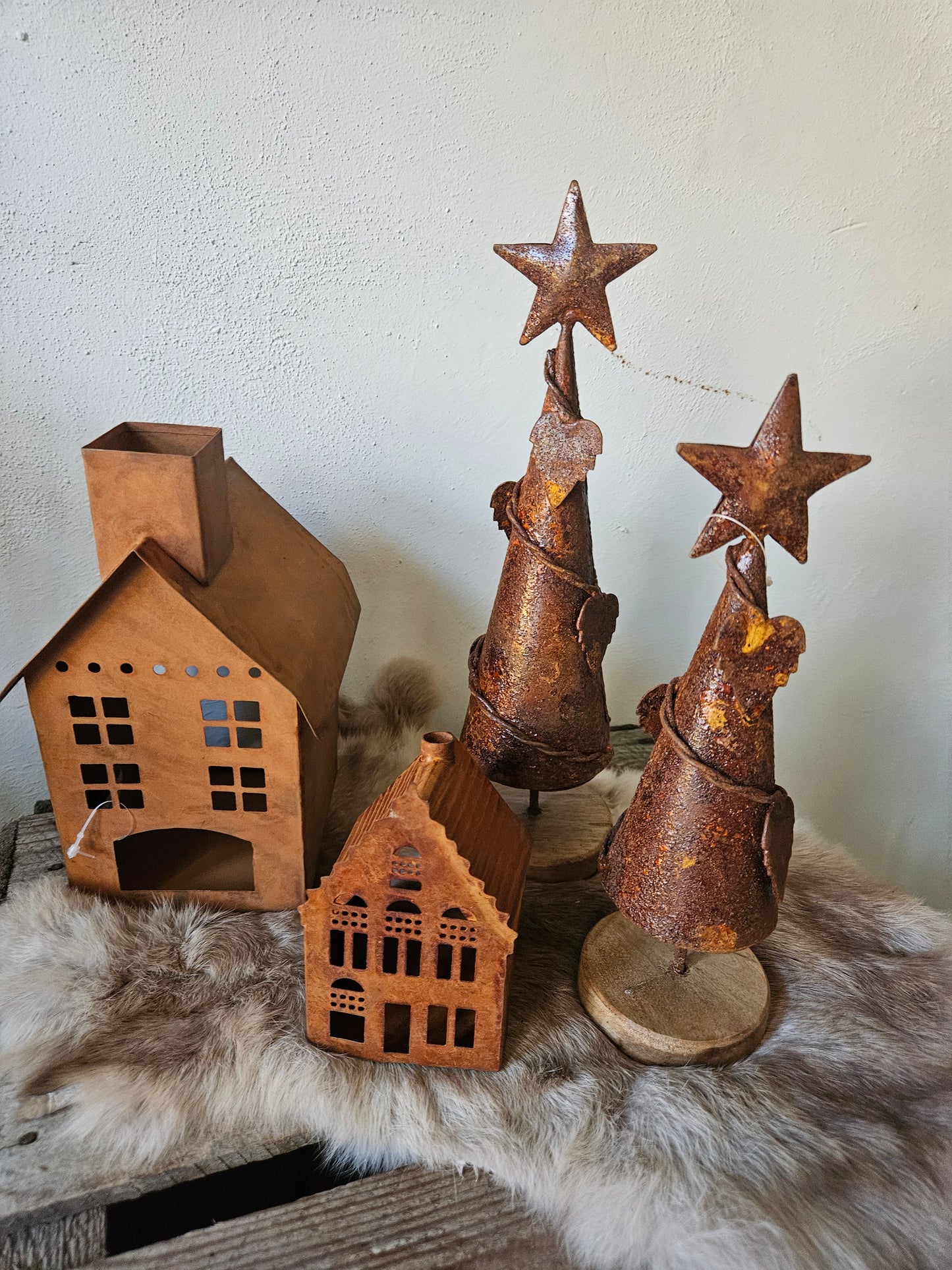 “Roestige Huisjes en Kerstbomen met Karakter”