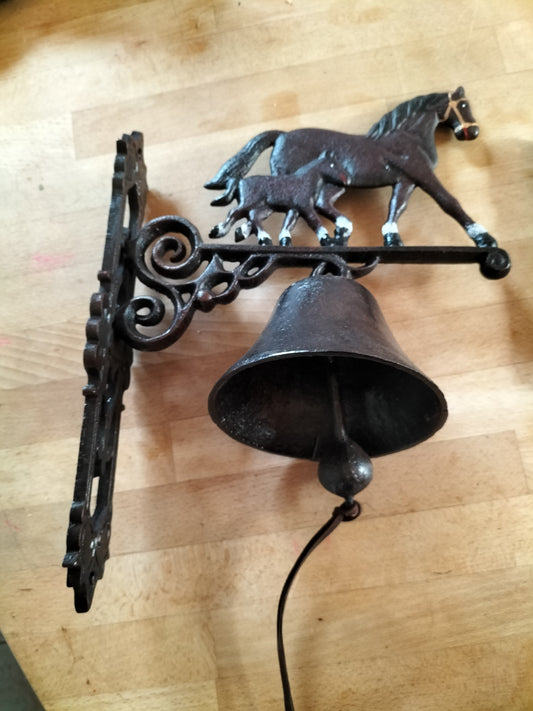 Mooie stoere bel voor de paarden liefhebber